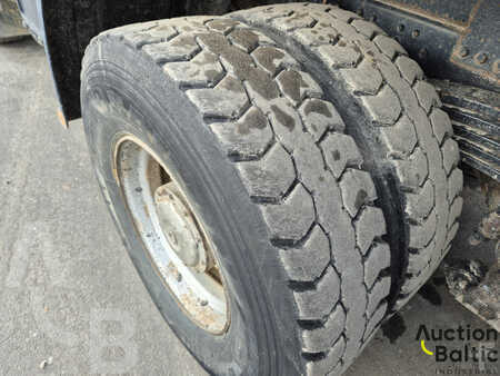 Camion 2000 MAN 27.464 (20)