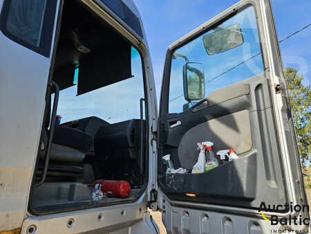 Camion 2006 MAN TGA18.430 (5)