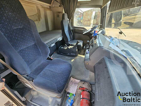 Camion 2006 MAN TGA18.430 (8)