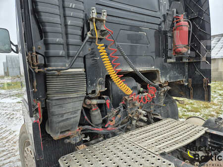 Kamion 2000 Volvo FH12 (14)