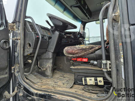 Kamion 2000 Volvo FH12 (5)