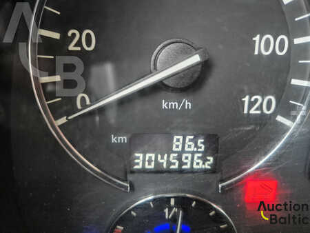 Lastbil 2009 Mercedes-Benz Actros 3348 AK 6X6 (7)