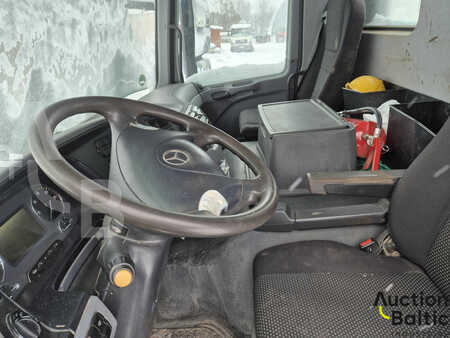 Lastbil 2009 Mercedes-Benz Actros 3348 AK 6X6 (8)