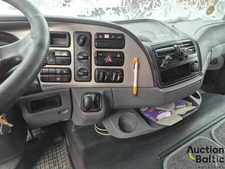 Lastbil 2005 Mercedes-Benz Actros 3346 (11)