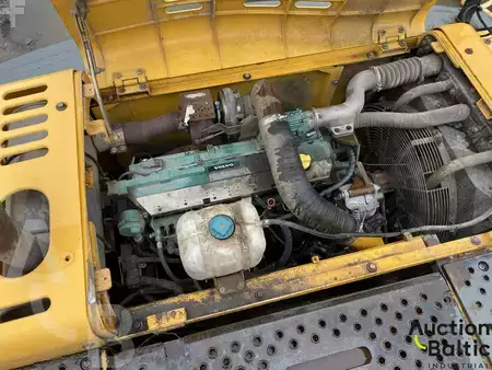 Telakaivinkoneet  2008 Volvo EC 290 C L (8)