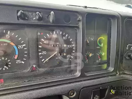 Kuorma-auto 1998 Volvo FH12 (15)