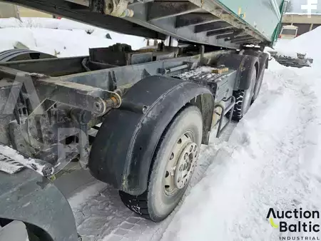 Kuorma-auto 1998 Volvo FH12 (19)