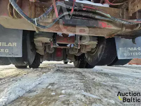 Lastebil 1996 Scania R144LB6X2NB460 (17)