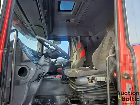 Lastebil 1996 Scania R144LB6X2NB460 (6)
