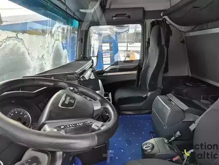 Camion 2008 MAN TGX18.440 (10)
