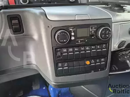 Camion 2008 MAN TGX18.440 (13)