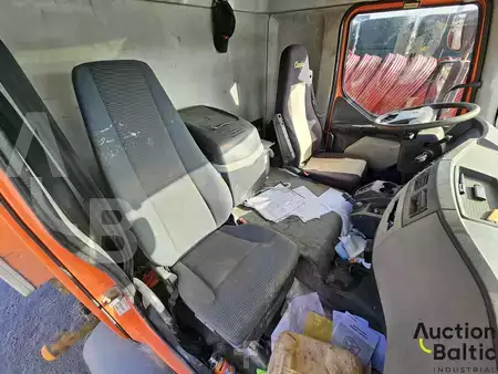 Lastbil 2010 Volvo FL 4X2 (13)