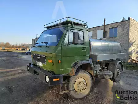 Lastebil 1988 Volkswagen VW-MAN 8.136 (1)
