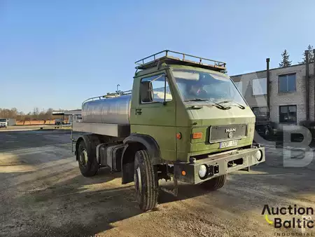 Lastebil 1989 Volkswagen VW-MAN 8.136 (2)