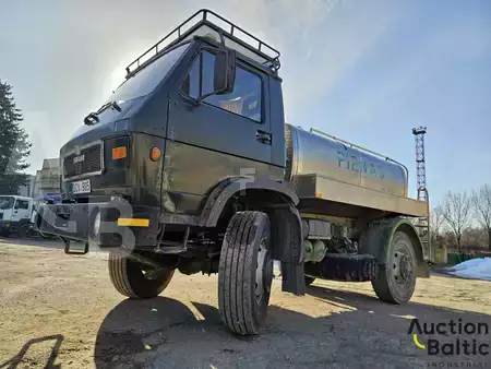 Lastebil 1987 Volkswagen VW-MAN 8.136 (1)
