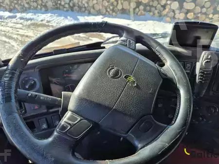 Lastbil 2010 Volvo FH16 (8)