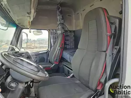 Lastbil 2007 Volvo FH + Epsilon E120 Z79 (11)