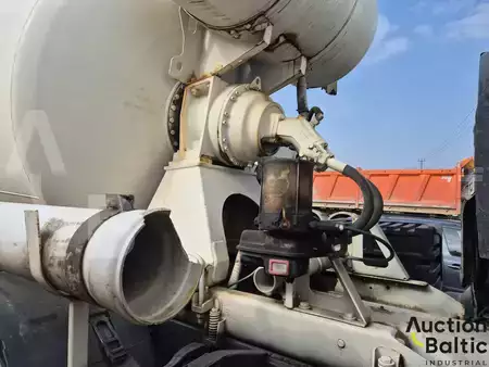 Teherautó-keverő 2008 Volvo FM400 (14)