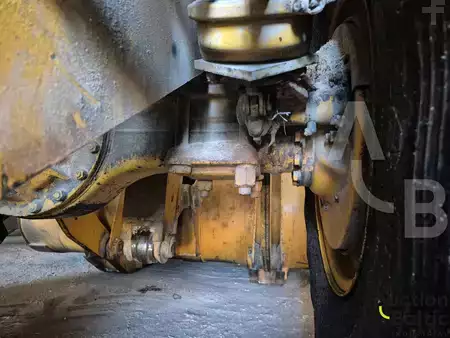 Hjullaster 2002 Amkodor TO-18 B2 (16)