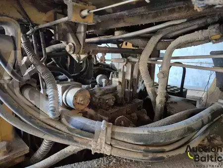 Hjullaster 2002 Amkodor TO-18 B2 (18)