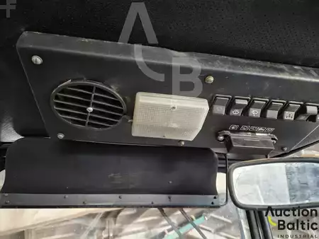 Hjullaster 2002 Amkodor TO-18 B2 (9)