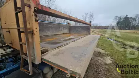 Truck 2001 Scania P 94 (10)