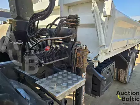 Truck 1982 Mercedes-Benz 1120 (16)