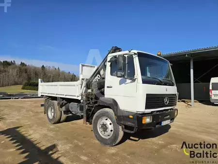 Truck 1982 Mercedes-Benz 1120 (3)