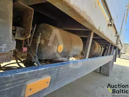 Truck 1993 Mercedes-Benz 1120 (13)