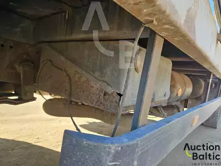 Truck 1993 Mercedes-Benz 1120 (15)