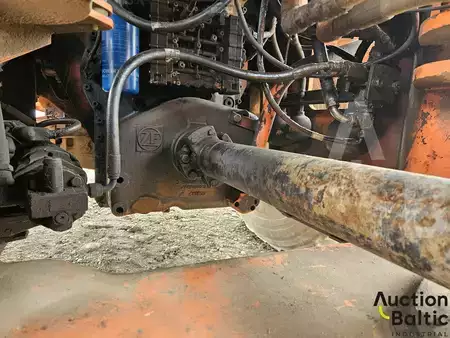 Chargeuse sur pneus 2004 Daewoo Mega 300 V (17)