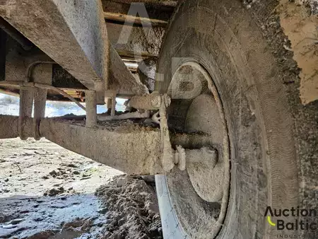 Dragvagnar 1980 Veenhuis VSW 1402 (19)