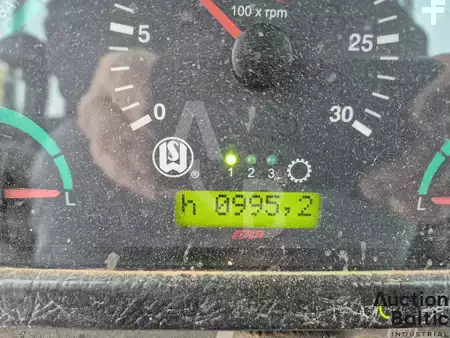 Grondschuivers 2013 Dressta TD10R (8)