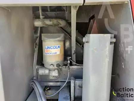 Autogru 2000 Krupp KMK 4060 (19)