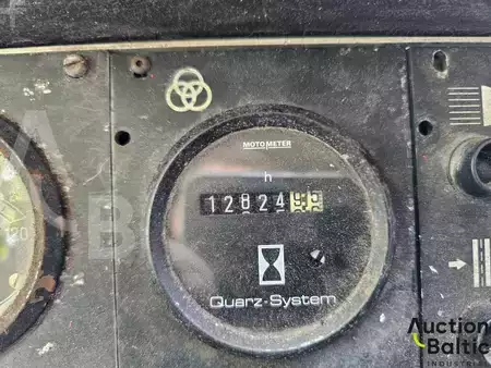 Autogru 2000 Krupp KMK 4060 (8)