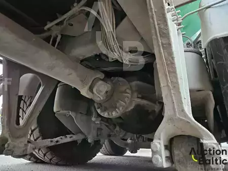 Truck mixer 2002 Volvo FM12 (13)