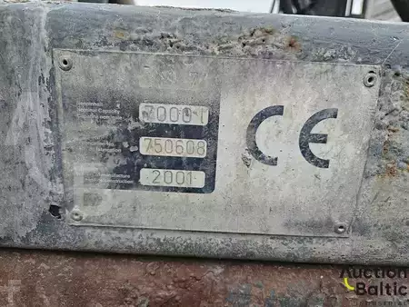 Truck mixer 2002 Volvo FM12 (19)