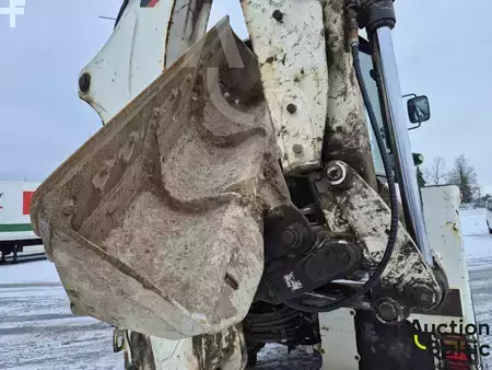 Rigid Backhoe Loader 2017 Caterpillar 444 F2 (15)