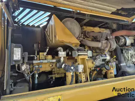 Pelle sur pneus 2014 Caterpillar M 315 D (20)