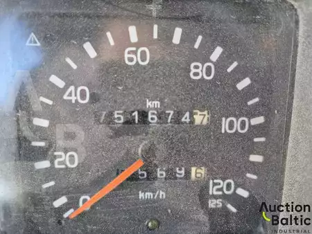 Lastbil 2001 Volvo FM12 6X4 (9)