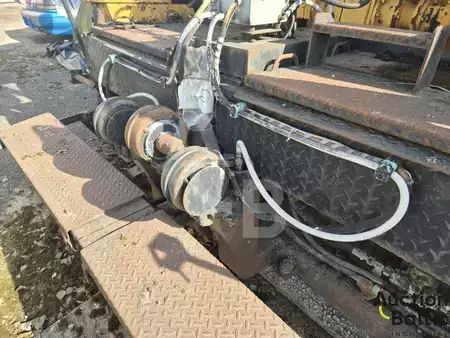 Kerékburkoló 1987 Demag DF 120 P (13)