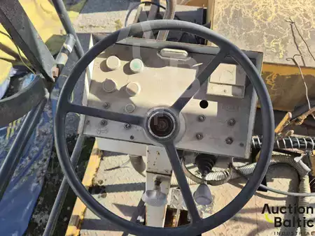 Kerékburkoló 1987 Demag DF 120 P (6)