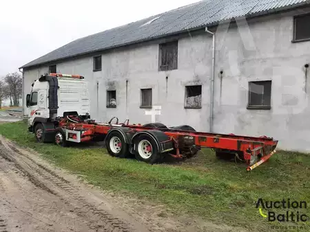 Lastbil 2000 Volvo FM12 (5)