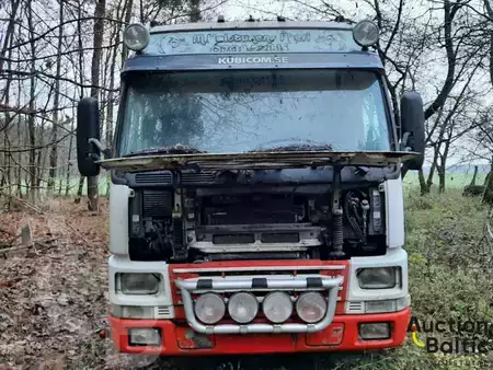 Lastbil 2000 Volvo FM12 (8)