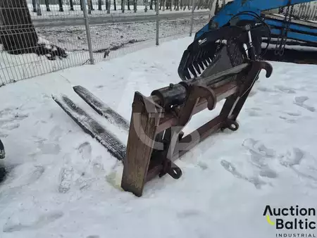 Pyöräkuormaajat 2005 Caterpillar 930 G (16)