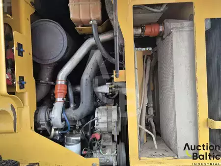 Pyöräkuormaajat 2005 Caterpillar 930 G (20)