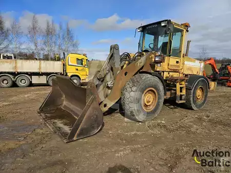 Cargadoras de ruedas 1996 Volvo L 90 C (1)