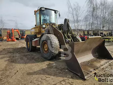 Cargadoras de ruedas 1996 Volvo L 90 C (2)