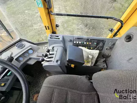 Cargadoras de ruedas 1996 Volvo L 90 C (9)