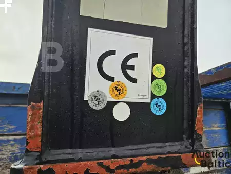 Grue auxiliaire 1997 Atlas AK 125.1 (17)